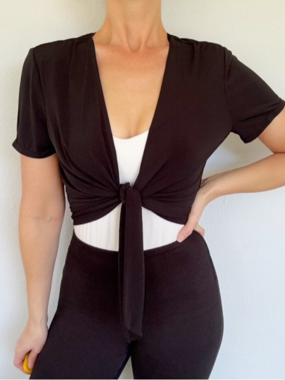 Studio I black tie front short sleeve cropped stretch shawl cardigan size 12